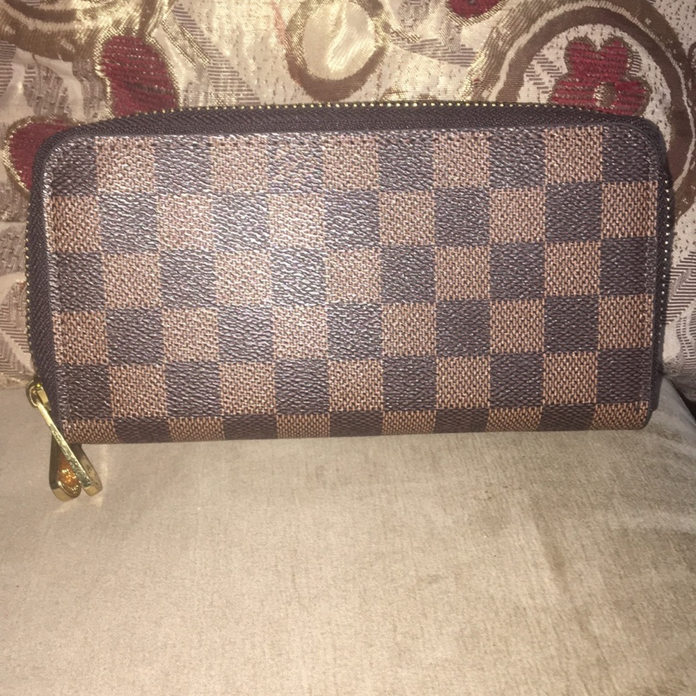 Louis Vuitton Wallet